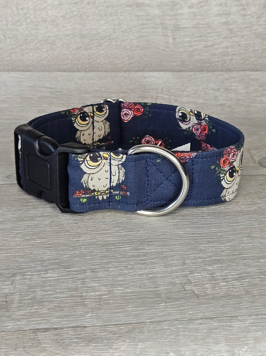 Halsband EulenMöter Halsumfang 36-53 cm, blauer Stoff mit Eulenmotiv, waschbar, handgemacht - bacai-design.de