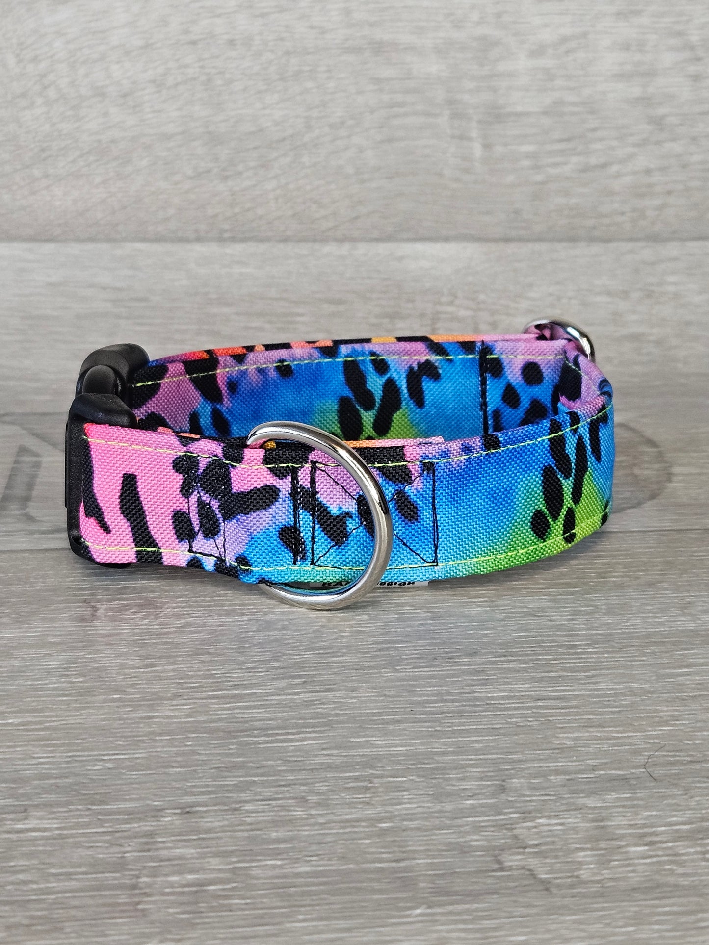 Halsband ColorCamo Halsumfang 28-41 cm, mehrfarbig, waschbar, verstellbar, handmade - bacai-design.de