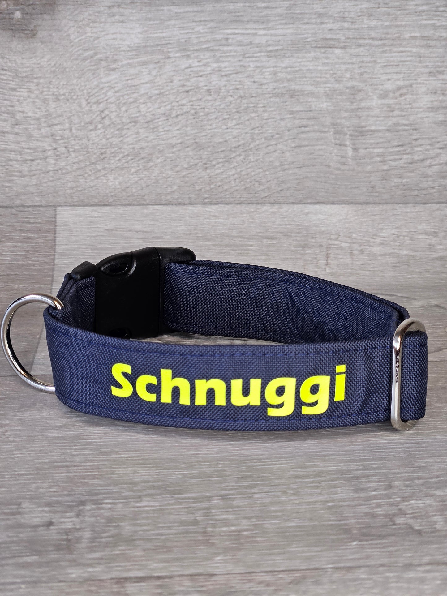 Hundehalsband Schnuggi Halsumfang 33-54 cm, blau mit Schriftzug, waschbar, verstellbar, handmade - bacai-design.de