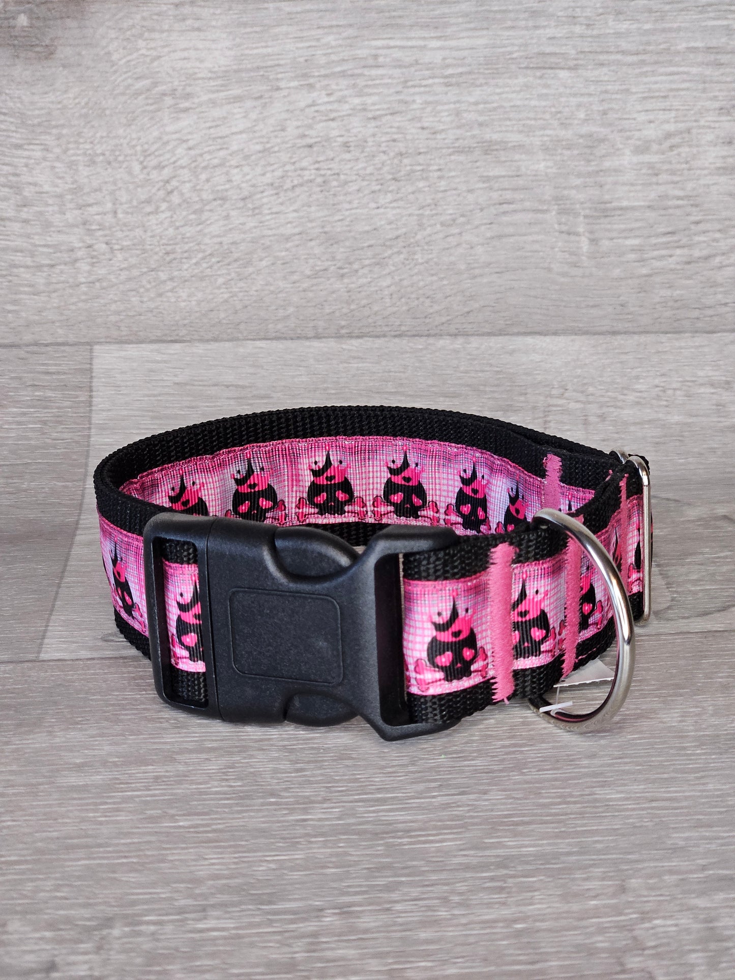 Halsband BelloBandito Halsumfang 37-59 cm, pink mit schwarzem Rand, Figur- bacai-design.de